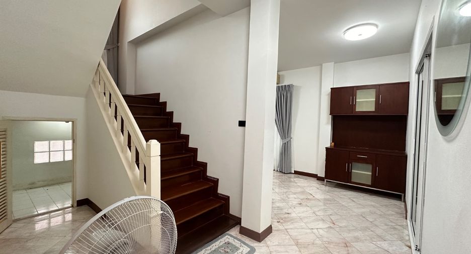 À vendre 3 chambres maison à Thanyaburi, Pathum Thani