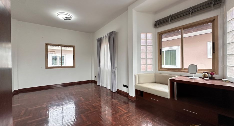À vendre 3 chambres maison à Thanyaburi, Pathum Thani