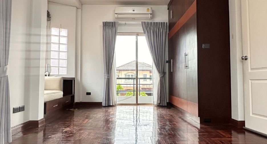 À vendre 3 chambres maison à Thanyaburi, Pathum Thani