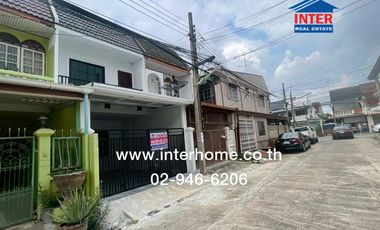Casa adosada en venta de 2 habitaciones en Bang Kapi, Bangkok