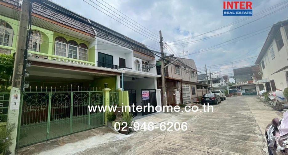 Reihenhaus zum Kauf mit 3 Zimmer in Bang Kapi, Bangkok