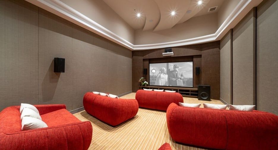 For rent and for sale 3 bedrooms condo in Yan Nawa, Bangkok