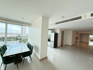 For rent and for sale 3 bedrooms condo in Yan Nawa, Bangkok