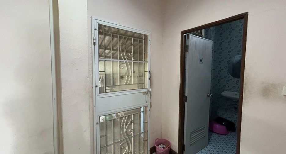 出售 2 卧室 独立屋 在 Bang Lamung, Chon Buri
