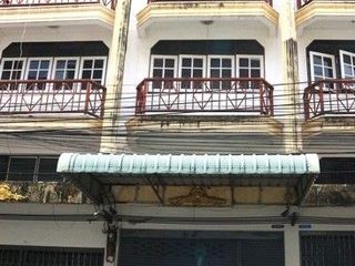 For sale 3 bedrooms retail Space in Bang Bon, Bangkok
