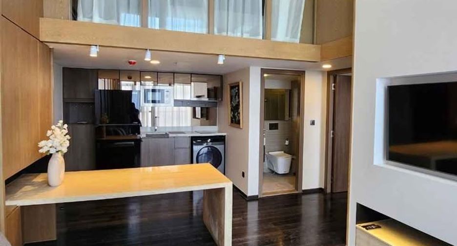 Wohnung zur Miete und zum Kauf mit 3 Zimmer in Watthana, Bangkok