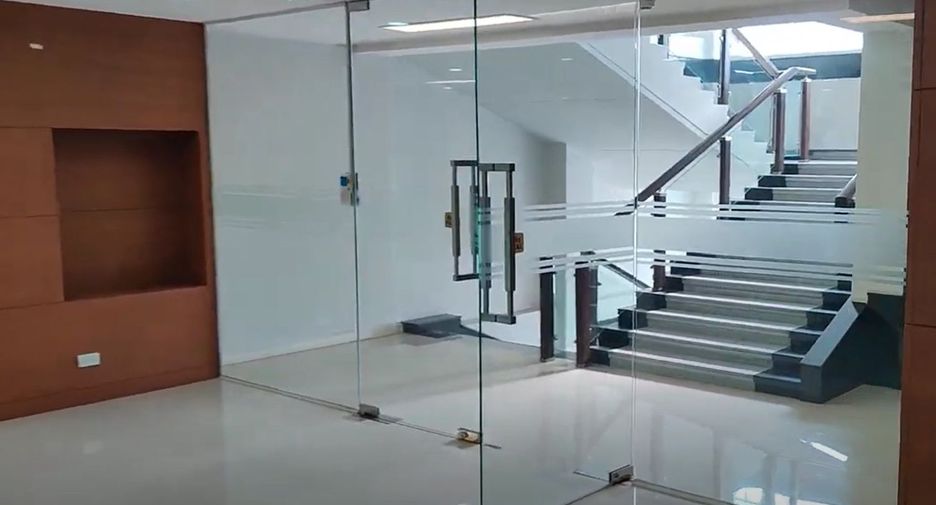 Local comercial en venta en Prawet, Bangkok