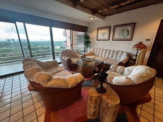 Condo en venta de 4 habitaciones en Klaeng, Rayong