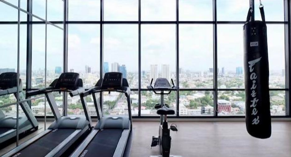 For rent and for sale 2 bedrooms condo in Watthana, Bangkok