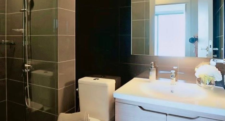 For rent and for sale 2 bedrooms condo in Watthana, Bangkok