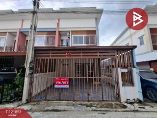 3 Bedroom Townhouse In Phan Thong, Chonburi