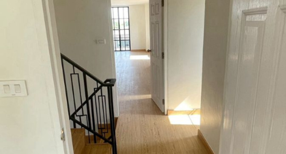 For sale 8 bedrooms retail Space in Prawet, Bangkok