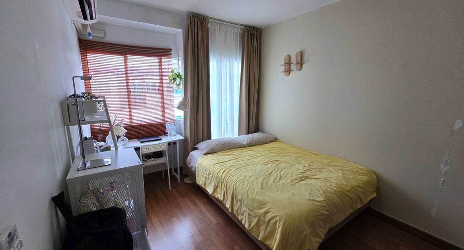 For sale 3 bedrooms townhouse in Phra Samut Chedi, Samut Prakan