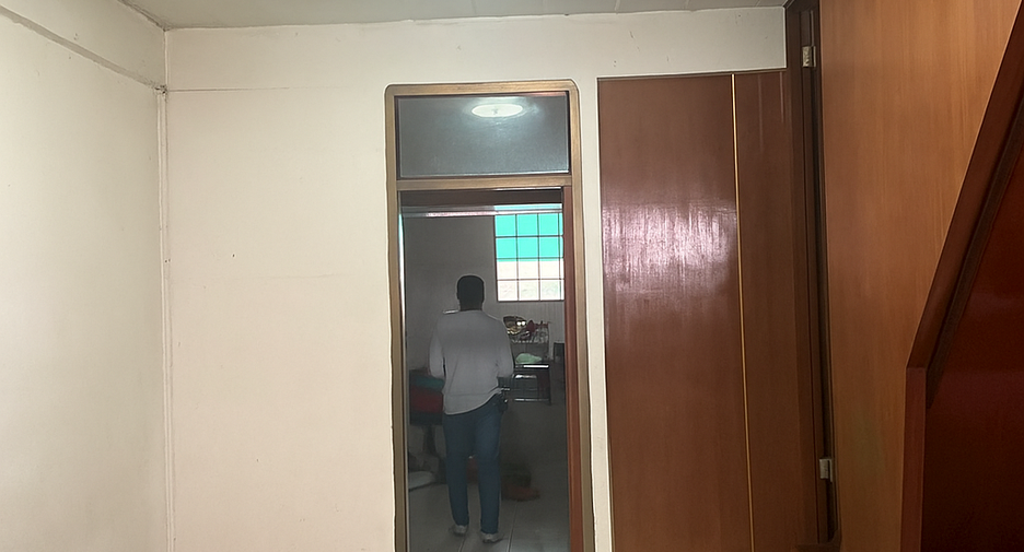 出售 2 卧室 联排别墅 在 Lak Si, 曼谷