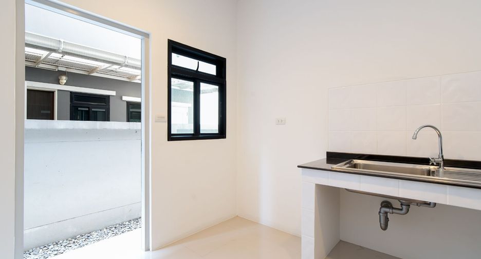 Casa en venta de 4 habitaciones en Bang Bon, Bangkok