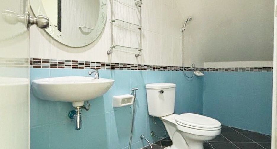 For sale 3 bedrooms townhouse in Mueang Chon Buri, Chonburi