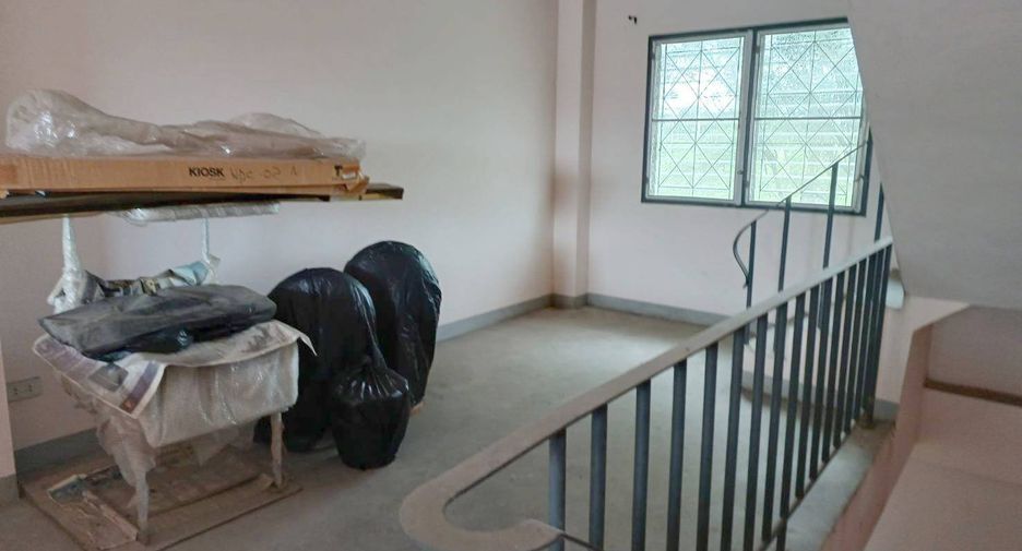 For sale 2 bedrooms retail Space in Nong Chok, Bangkok