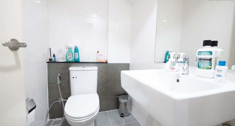 For sale 3 bedrooms townhouse in Bang Kruai, Nonthaburi