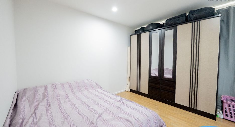 For sale 3 bedrooms townhouse in Bang Kruai, Nonthaburi