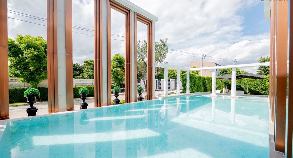 For sale 3 bedrooms townhouse in Bang Kruai, Nonthaburi