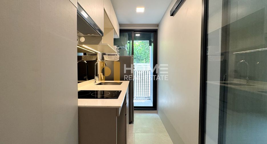 For sale 1 bed condo in Phra Khanong, Bangkok