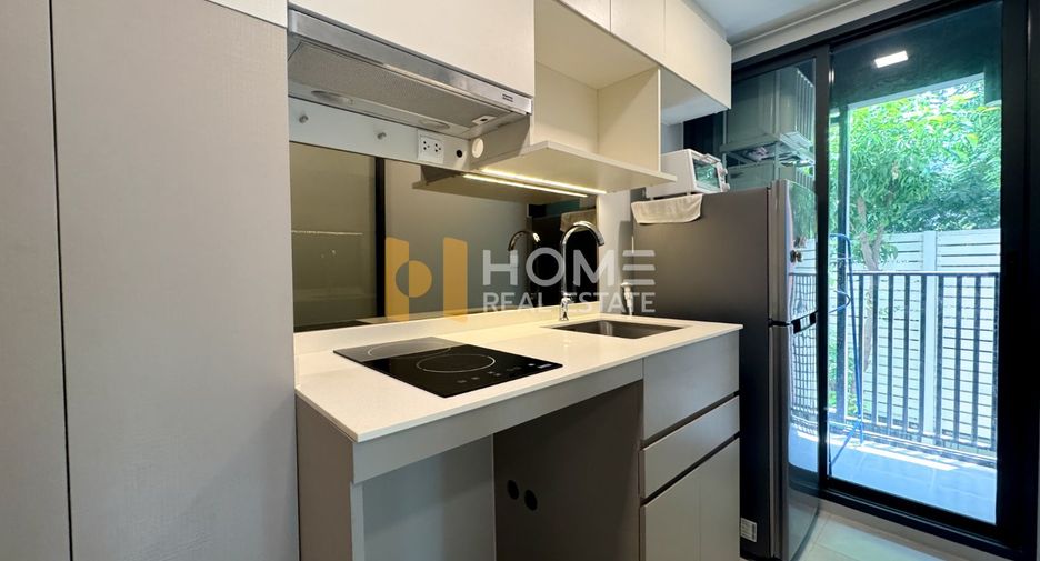 For sale 1 bed condo in Phra Khanong, Bangkok