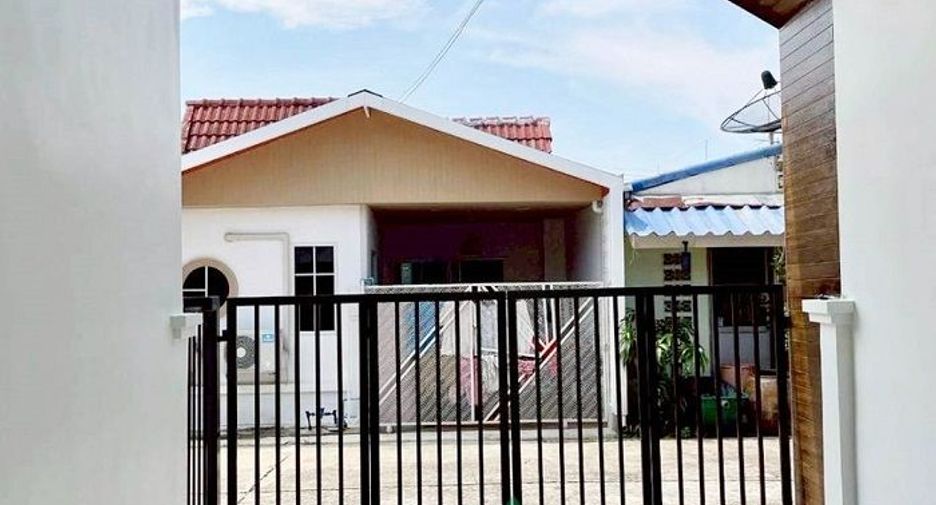 For sale 3 bedrooms townhouse in Thanyaburi, Pathum Thani
