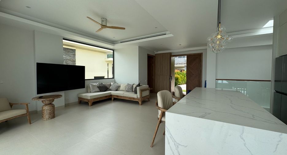 Villa en venta de 4 habitaciones en Thalang, Phuket