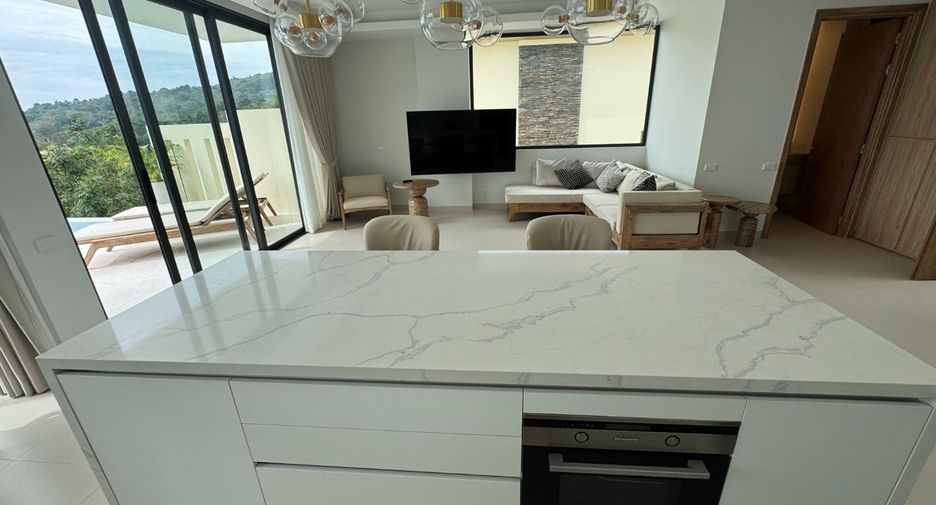 Villa en venta de 4 habitaciones en Thalang, Phuket