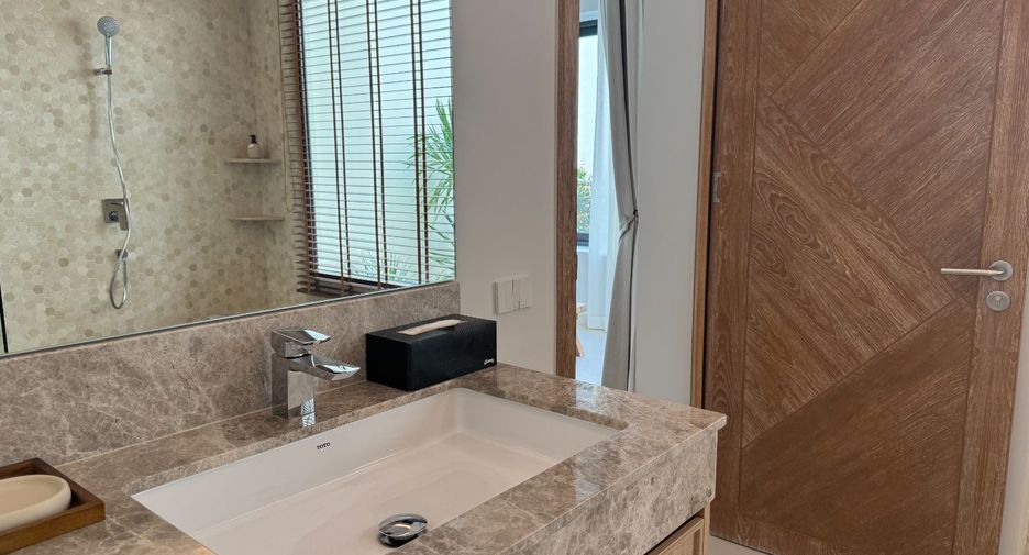 Villa en venta de 4 habitaciones en Thalang, Phuket