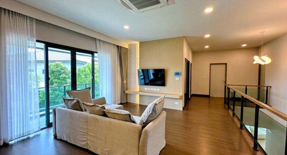 Аренда 5 спальни дом в Bang Phli, Самутпракан