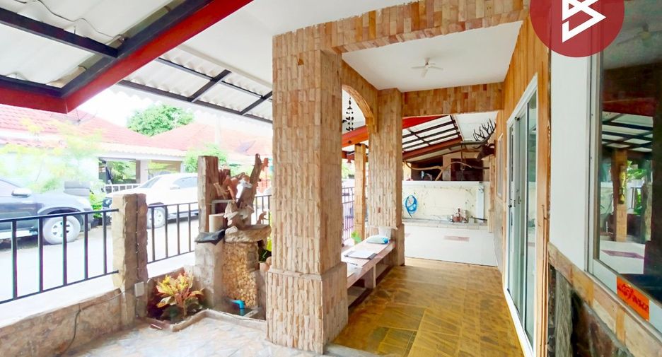 For sale 3 bedrooms house in Nong Chok, Bangkok
