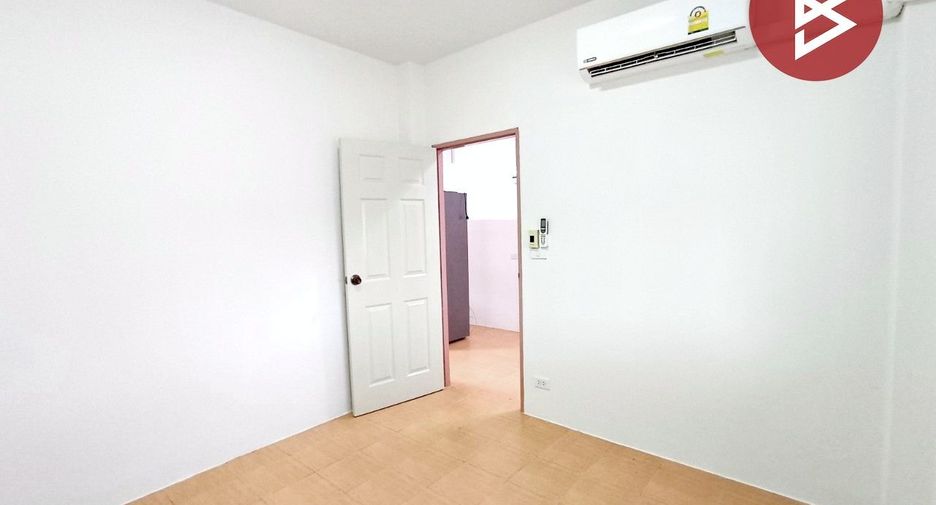 For sale 3 bedrooms house in Nong Chok, Bangkok