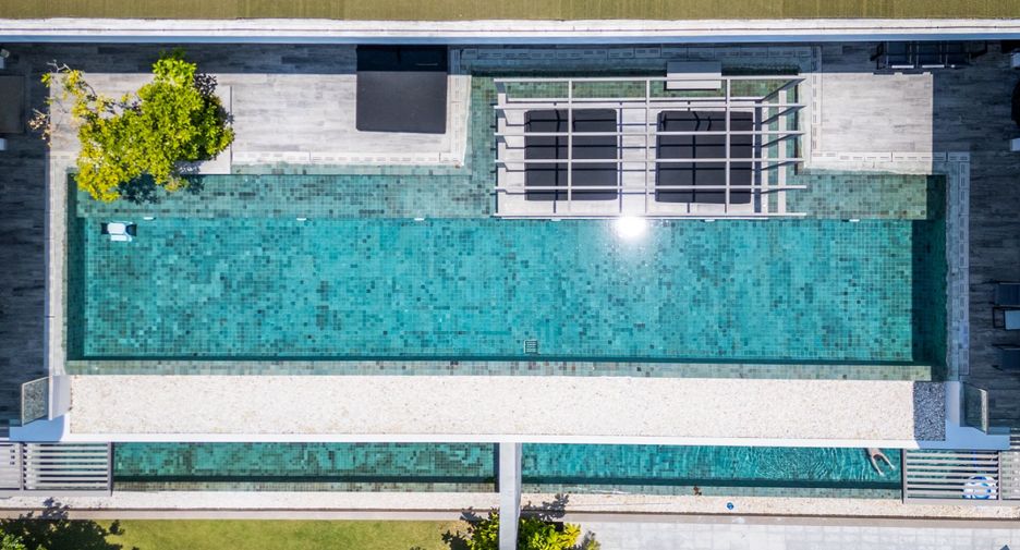 For sale 4 bedrooms condo in Thalang, Phuket