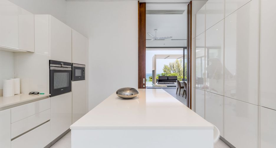 For sale 4 bedrooms condo in Thalang, Phuket