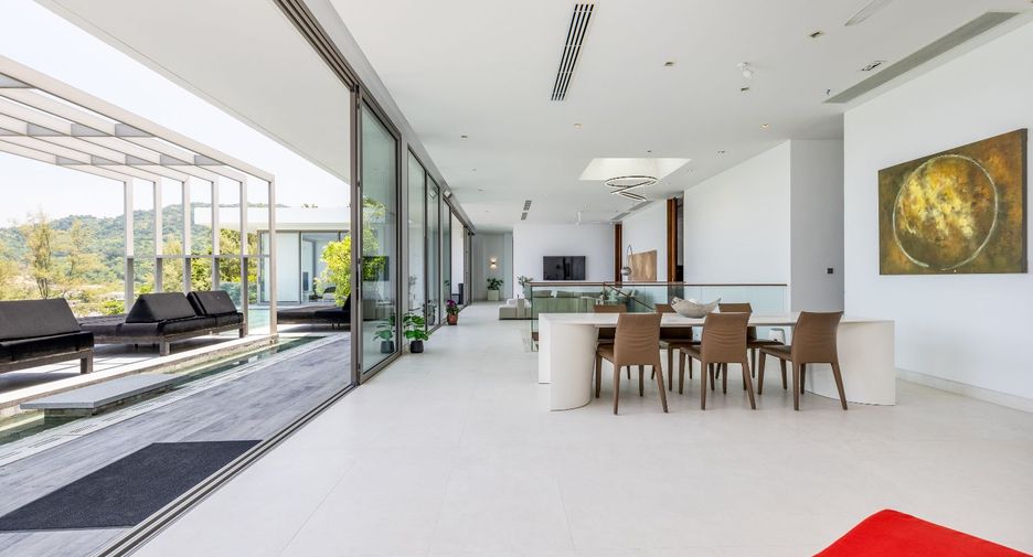 For sale 4 bedrooms condo in Thalang, Phuket