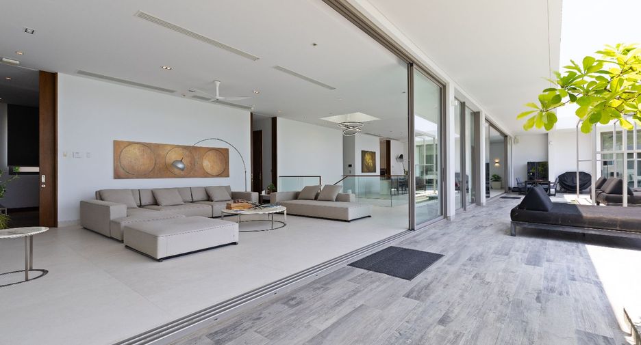 For sale 4 bedrooms condo in Thalang, Phuket