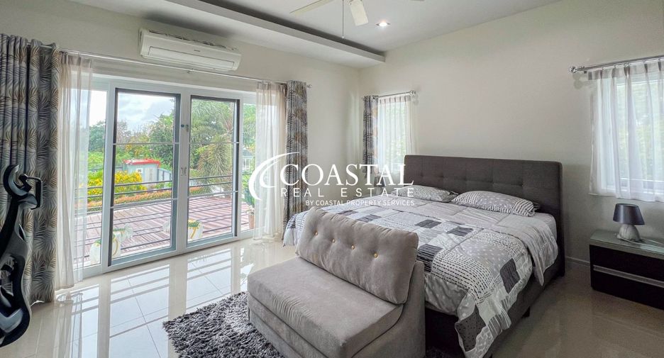For sale 4 bedrooms house in Bang Lamung, Chonburi