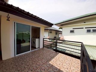For rent 3 bedrooms house in Saraphi, Chiang Mai