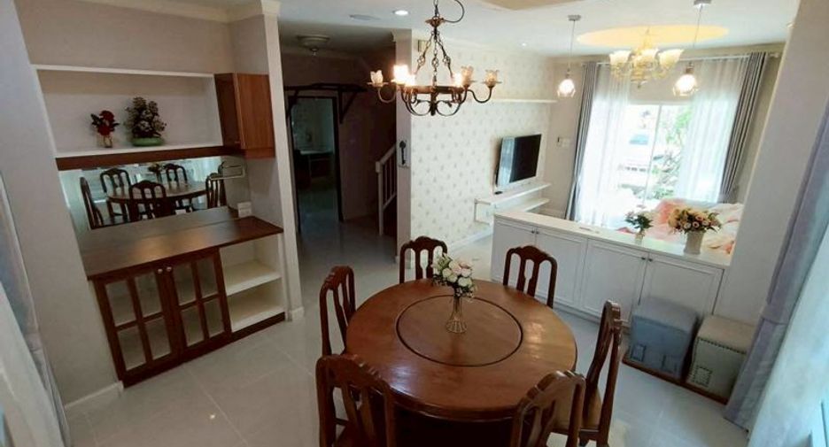 For rent 3 bedrooms house in Saraphi, Chiang Mai