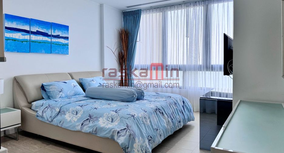 For sale 3 bedrooms condo in Bang Lamung, Chonburi