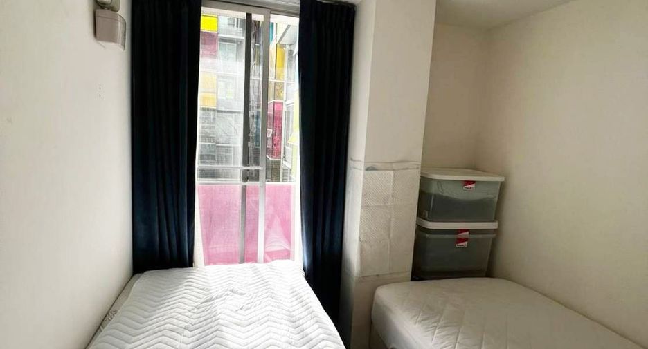 For sale 2 bedrooms condo in Huai Khwang, Bangkok