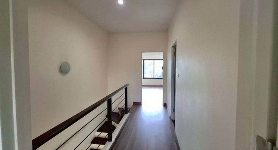 Gewerbefläche zum Kauf mit 3 Zimmer in Mueang Khon Kaen, Khon Kaen