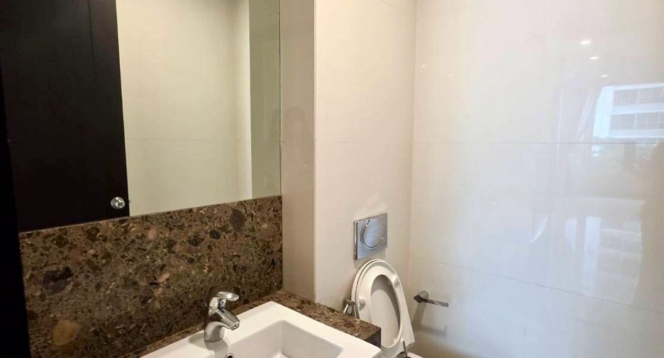 Condo en venta de 3 habitaciones en Pathum Wan, Bangkok