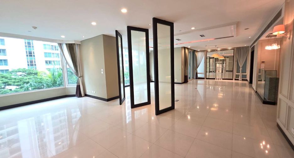 Condo en venta de 3 habitaciones en Pathum Wan, Bangkok