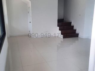 For rent 5 bedrooms house in Bang Bua Thong, Nonthaburi