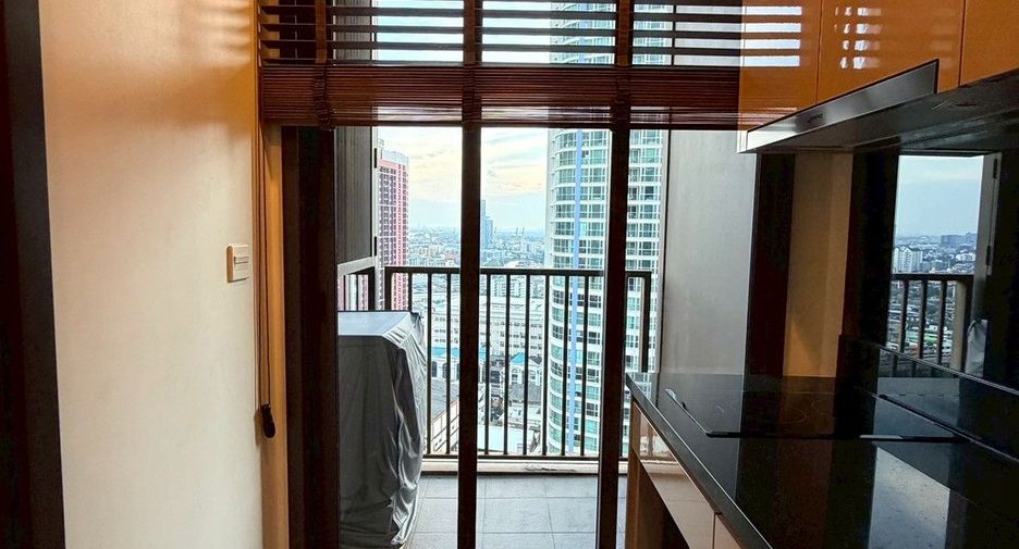 For rent 1 bed condo in Khlong Toei, Bangkok