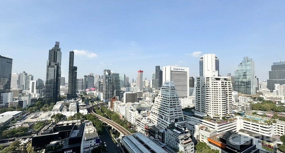 Condo en venta de 3 habitaciones en Sathon, Bangkok