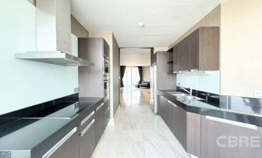 Condo en venta de 3 habitaciones en Sathon, Bangkok