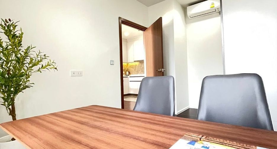 For rent 2 bedrooms condo in Bang Na, Bangkok